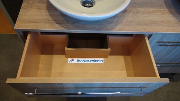 Tischlerei Anton Valenta - Badezimmer